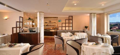 Bar/lounge, Best Western Hotel Piccadilly in San Giovanni Bar/lounge, Best Western Hotel Piccadilly in San Giovanni