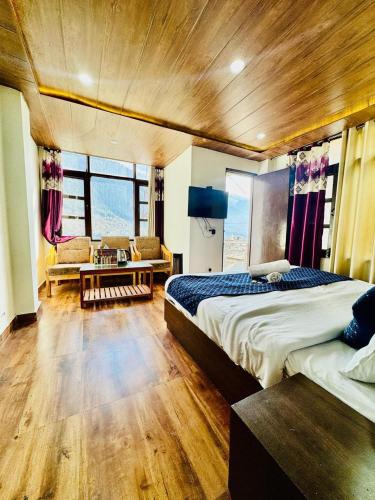 RV Cottage & Rooms - The Silken Stay #Royal View #Near Mall Manali in Siyal RV Cottage & Rooms - The Silken Stay #Royal View #Near Mall Manali in Siyal