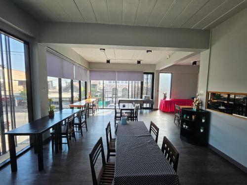 Polkadot Cafe&Hotel in Phitsanulok Polkadot Cafe&Hotel in Phitsanulok
