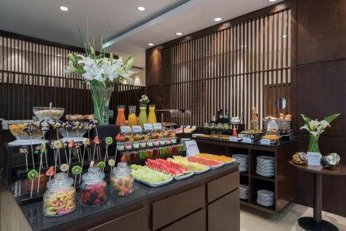 F&B, 엔에이치 코르딜레라 호텔 (NH Cordillera Hotel) in 멘도사 F&B, 엔에이치 코르딜레라 호텔 (NH Cordillera Hotel) in 멘도사