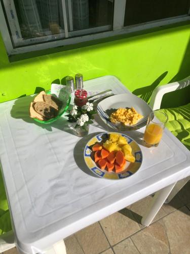 Makanan dan Minuman, Casa Luz in Tocumen Makanan dan Minuman, Casa Luz in Tocumen