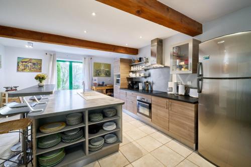 Domaine - Vignoble - Jacuzzi - Sauna - 14 à 18 pers (Domaine - Vignoble - Jacuzzi - Sauna - 14 a 18 pers) in Couiza Domaine - Vignoble - Jacuzzi - Sauna - 14 à 18 pers (Domaine - Vignoble - Jacuzzi - Sauna - 14 a 18 pers) in Couiza