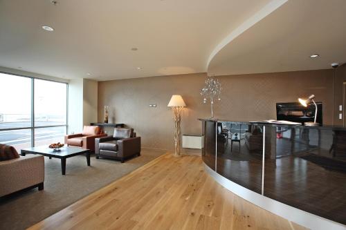 Lobby, Hotel St Clair near St Kilda and St Clair Beaches Lobby, Hotel St Clair near St Kilda and St Clair Beaches