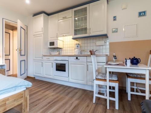 Kitchen, Appartement in St Peter-Ording in Waldstrasse Kitchen, Appartement in St Peter-Ording in Waldstrasse