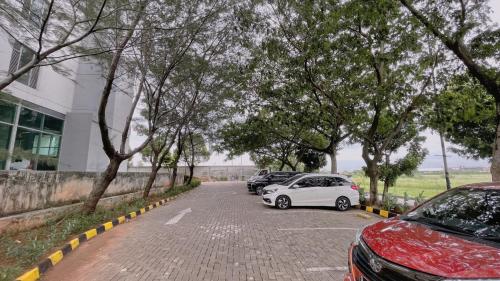 The Enviro Stay by NamRoom near Lemahabang Railway Station The Enviro Stay by NamRoom near Lemahabang Railway Station