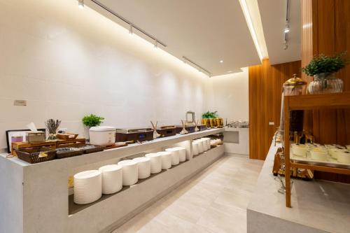 Food and beverages, GOOD Nakhonsawan Hotel in Nakhon Sawan Food and beverages, GOOD Nakhonsawan Hotel in Nakhon Sawan