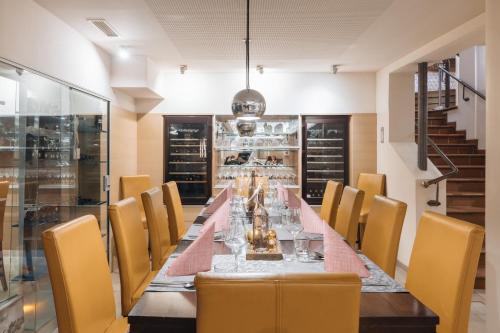 Restaurant, Alpen Adria Hotel & Spa in Hermagor Restaurant, Alpen Adria Hotel & Spa in Hermagor