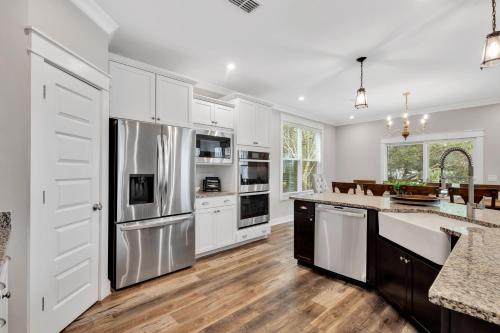 6 Talon Court in Хилтън Хед айланд уотърфронт 6 Talon Court in Хилтън Хед айланд уотърфронт
