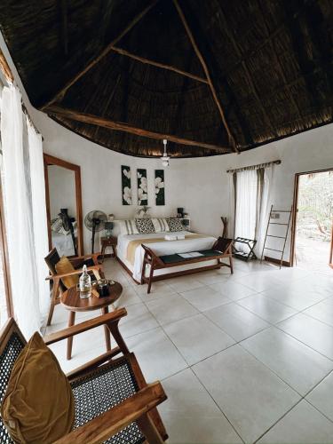 Hotel Boutique Cenote Secreto Maya in Chichen Itza Hotel Boutique Cenote Secreto Maya in Chichen Itza