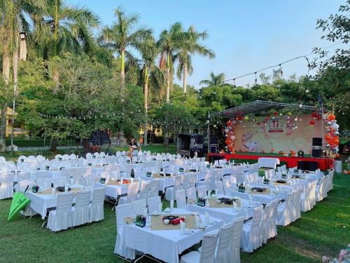 Restaurant, Khu du lịch sinh thái Núi Ngăm in Nam Dinh Restaurant, Khu du lịch sinh thái Núi Ngăm in Nam Dinh