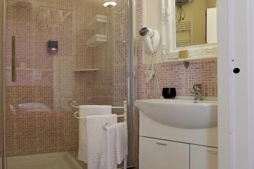 This photo about Piazzetta de' Monti Suites shared on HyHotel.com