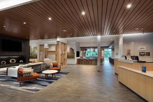 大堂, 史特斯維爾萬豪萬楓套房酒店 (Fairfield Inn & Suites by Marriott Statesville) in 史特斯維爾 (NC) 大堂, 史特斯維爾萬豪萬楓套房酒店 (Fairfield Inn & Suites by Marriott Statesville) in 史特斯維爾 (NC)