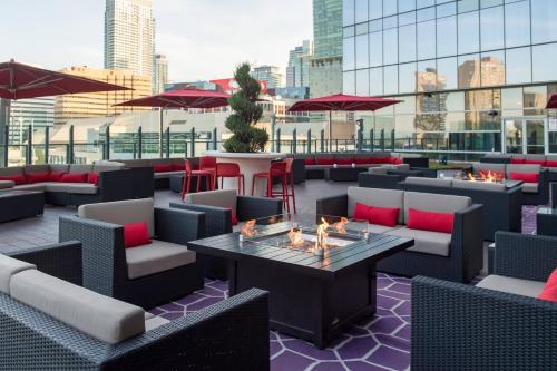 ห้องอาหาร, Delta Hotels Toronto near หมู่เกาะโตรอนโต ห้องอาหาร, Delta Hotels Toronto near หมู่เกาะโตรอนโต