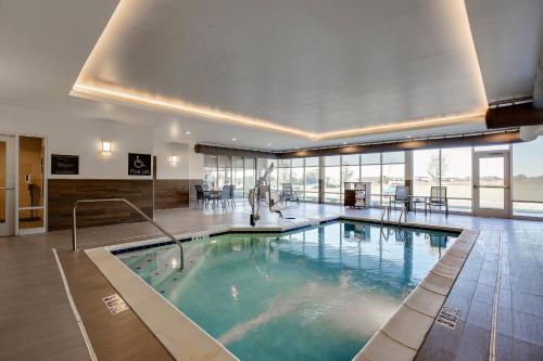 مسبح, Fairfield Inn & Suites by Marriott Bardstown in Bardstown مسبح, Fairfield Inn & Suites by Marriott Bardstown in Bardstown