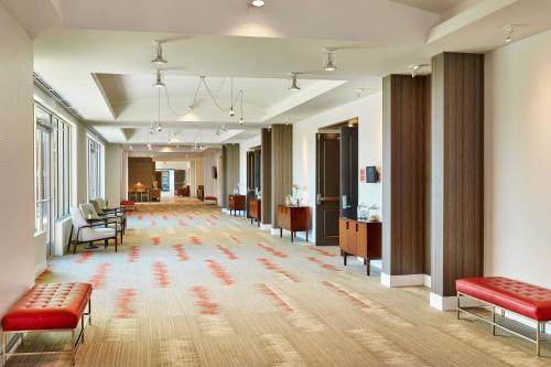 Конференц-зал/Банкетный зал, Four Points by Sheraton Dallas Fort Worth Airport North in Коппелл Конференц-зал/Банкетный зал, Four Points by Sheraton Dallas Fort Worth Airport North in Коппелл