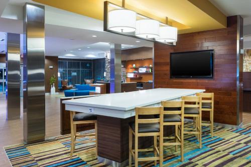 Fasiliti, Fairfield Inn & Suites Fort Stockton in Fort Stockton (TX) Fasiliti, Fairfield Inn & Suites Fort Stockton in Fort Stockton (TX)