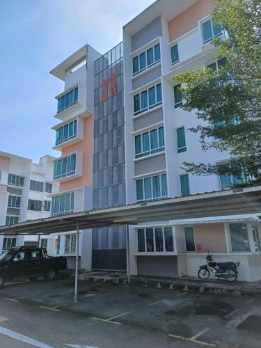 Inap Damai UUC Homestay in Sepanggar Inap Damai UUC Homestay in Sepanggar