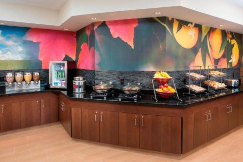 餐飲選擇, 南本德米沙沃卡費爾菲爾德酒店和套房 (Fairfield Inn & Suites South Bend Mishawaka) in 印地安那州米沙沃卡 (IN) 餐飲選擇, 南本德米沙沃卡費爾菲爾德酒店和套房 (Fairfield Inn & Suites South Bend Mishawaka) in 印地安那州米沙沃卡 (IN)
