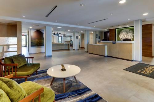 ردهة, Fairfield Inn & Suites Southport in Southport ردهة, Fairfield Inn & Suites Southport in Southport
