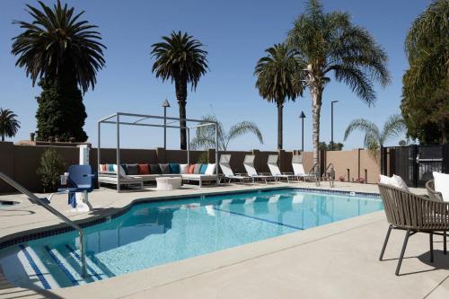 Úszómedence, Fairfield Inn & Suites by Marriott Camarillo in Camarillo Úszómedence, Fairfield Inn & Suites by Marriott Camarillo in Camarillo
