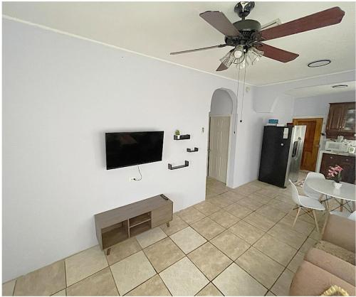 Close to Beach-Perfect Location in Puerto Cortes Close to Beach-Perfect Location in Puerto Cortes