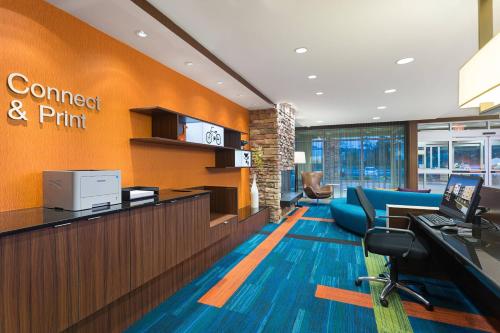 시설, 페어필드 인 앤 스위트 벨 버넌 (Fairfield Inn & Suites Belle Vernon) in 앨런스 크로스로즈 시설, 페어필드 인 앤 스위트 벨 버넌 (Fairfield Inn & Suites Belle Vernon) in 앨런스 크로스로즈