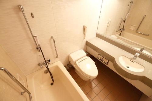 Bathroom, Keisei Hotel Miramare in Chiba Bathroom, Keisei Hotel Miramare in Chiba
