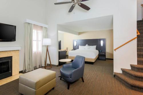 Residence Inn Boston North Shore/Danvers in Danvers (MA) Residence Inn Boston North Shore/Danvers in Danvers (MA)