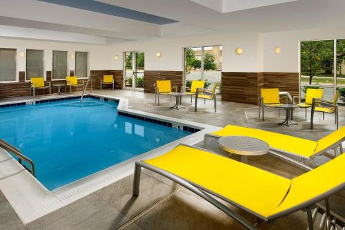 Bazen, Fairfield Inn & Suites Germantown Gaithersburg in Germantown (MD) Bazen, Fairfield Inn & Suites Germantown Gaithersburg in Germantown (MD)