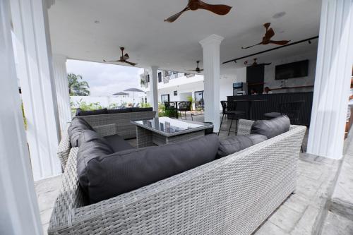 River Hills Hotel & Suites in มัลลัม River Hills Hotel & Suites in มัลลัม