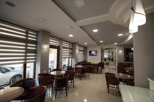 ผับ/เลาจน์, Hotel Olympos in ปีร์กอส ผับ/เลาจน์, Hotel Olympos in ปีร์กอส