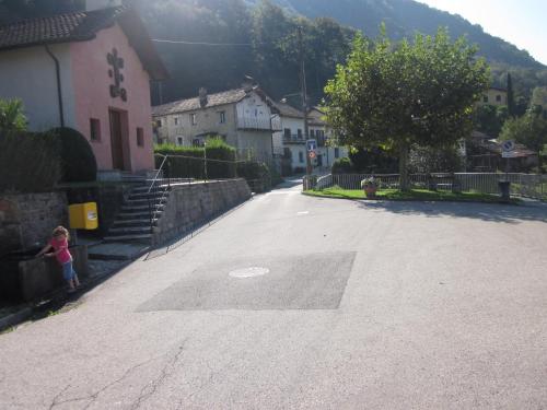 Bližnja okolica, Ostello Orgnana in Magadino Bližnja okolica, Ostello Orgnana in Magadino