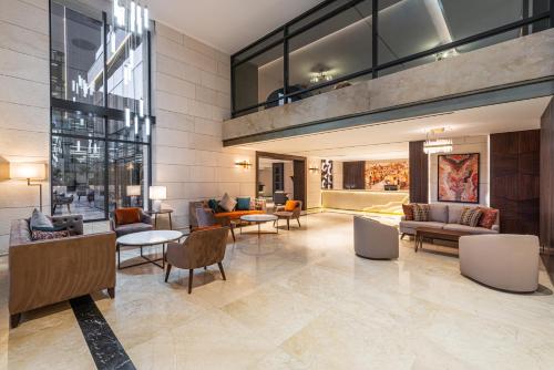 Lobby, Doubletree by Hilton Amman Hotel & Residences in Amman Lobby, Doubletree by Hilton Amman Hotel & Residences in Amman