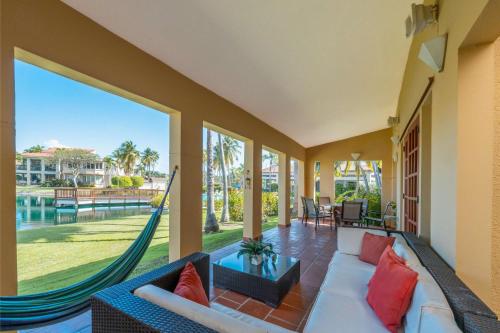 Villa De Palma -Oceanfront community w generator in Vega Alta Villa De Palma -Oceanfront community w generator in Vega Alta