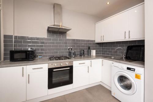 Spacious Central Liverpool Home in Kensington Spacious Central Liverpool Home in Kensington