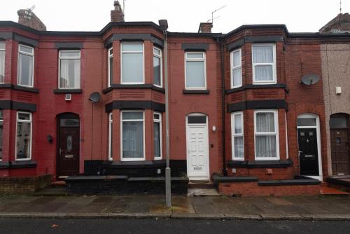 Spacious Central Liverpool Home in Kensington Spacious Central Liverpool Home in Kensington