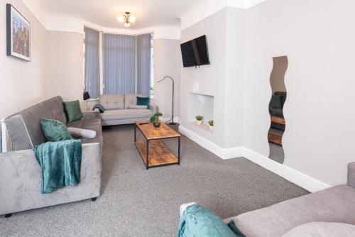 Spacious Central Liverpool Home in Kensington Spacious Central Liverpool Home in Kensington