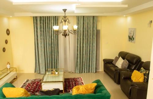 Four M Luxury Apartments Flat 6 in Kitwe Four M Luxury Apartments Flat 6 in Kitwe
