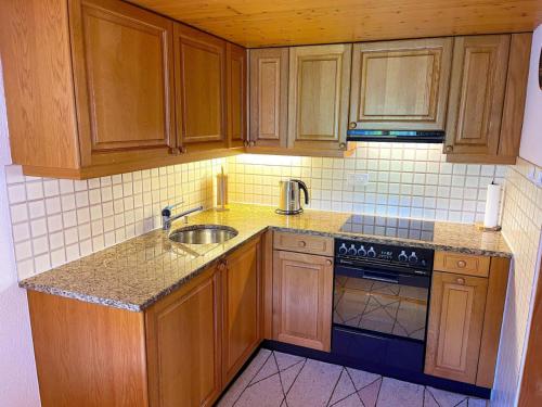 SwissHut Stunning Views Alps Lake - Apart. Erli Up in Därligen SwissHut Stunning Views Alps Lake - Apart. Erli Up in Därligen