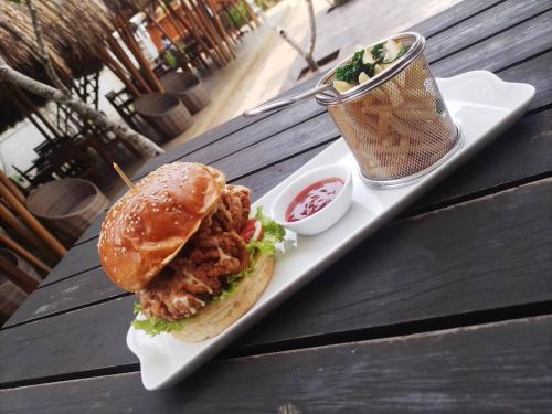 Food and beverages, Shima Guni Beach Club Hotel in Matara Food and beverages, Shima Guni Beach Club Hotel in Matara