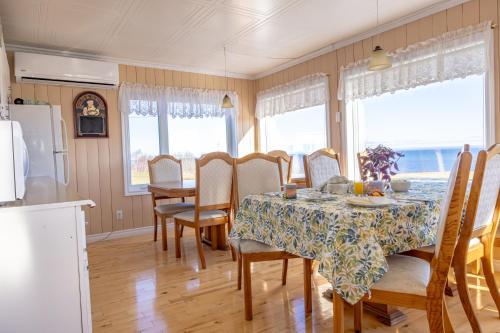 Létesítmények, Gite la Maison Rochefort in Baie-Sainte-Catherine Létesítmények, Gite la Maison Rochefort in Baie-Sainte-Catherine