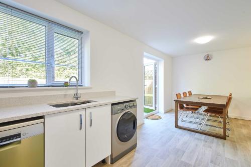 Faciliteter, Host & Stay - Aronora Guest House in Blaydon Faciliteter, Host & Stay - Aronora Guest House in Blaydon