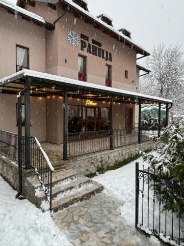 Pubhouse & Rooms Pahulja in Kolasin Pubhouse & Rooms Pahulja in Kolasin