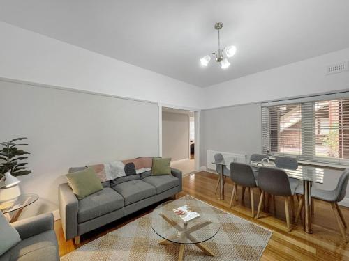 Ground floor apartment, 250 metres to the beach in 布萊頓 Ground floor apartment, 250 metres to the beach in 布萊頓