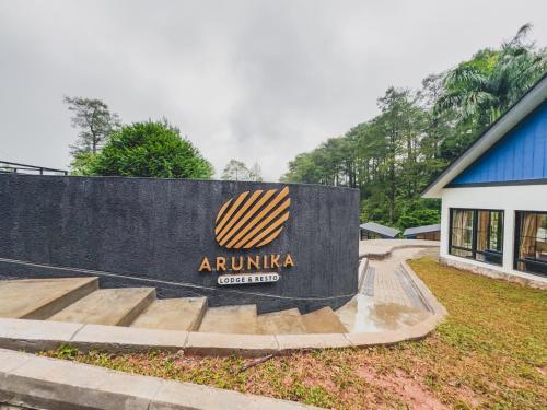 Arunika Villa near Telaga Warna Lake Arunika Villa near Telaga Warna Lake