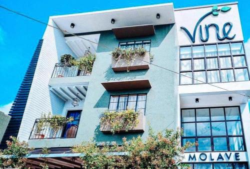 Exterior view, RedDoorz @ Vine Molave in Commonwealth Exterior view, RedDoorz @ Vine Molave in Commonwealth
