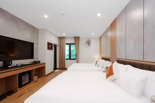 Lam Anh Hotel 8 Ngoai Giao Đoan BT3-10 in Tu Liem District Lam Anh Hotel 8 Ngoai Giao Đoan BT3-10 in Tu Liem District