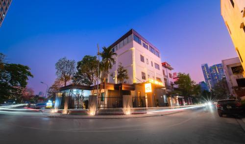 Lam Anh Hotel 8 Ngoai Giao Đoan BT3-10 in Tu Liem District Lam Anh Hotel 8 Ngoai Giao Đoan BT3-10 in Tu Liem District