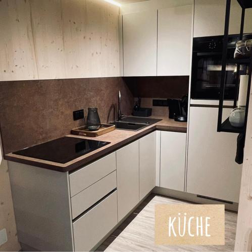 Konyha, Winkl Hüttn (Winkl Huttn) in Turracher Hohe Konyha, Winkl Hüttn (Winkl Huttn) in Turracher Hohe