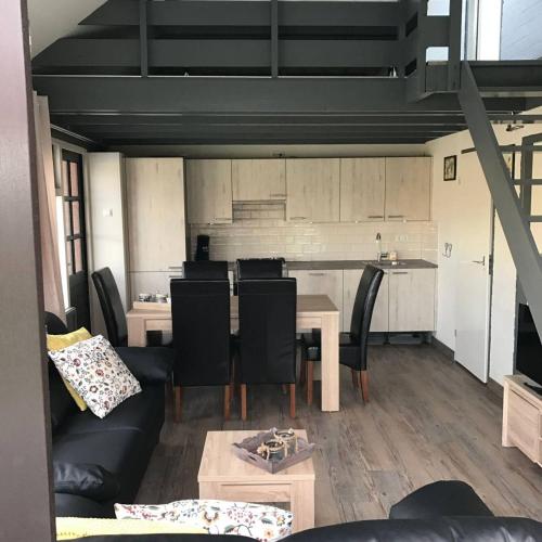 Kitchen, Zeeuwse Luwte in Tholen Kitchen, Zeeuwse Luwte in Tholen